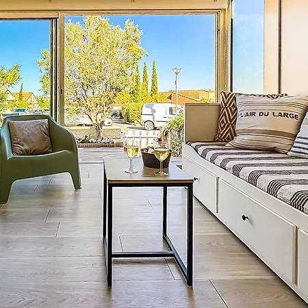 Ferienhaus Maison Moderne Avec Terrasse Et Parking Prive