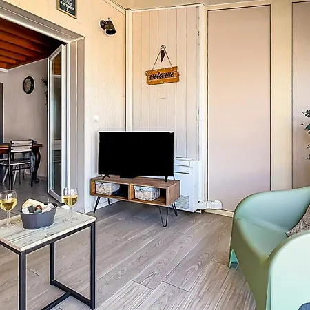 Ferienhaus Maison Moderne Avec Terrasse Et Parking Prive