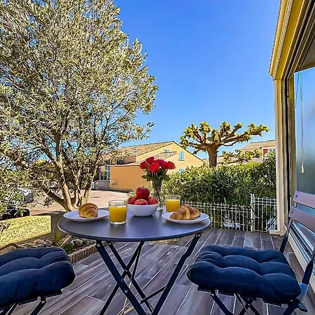 Maison Moderne Avec Terrasse Et Parking Prive Fleury (Aude)